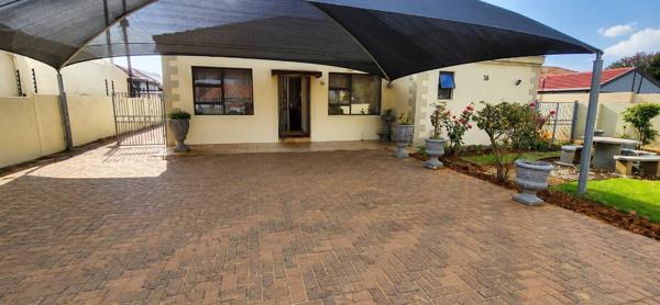 4 Bedroom Townhouse