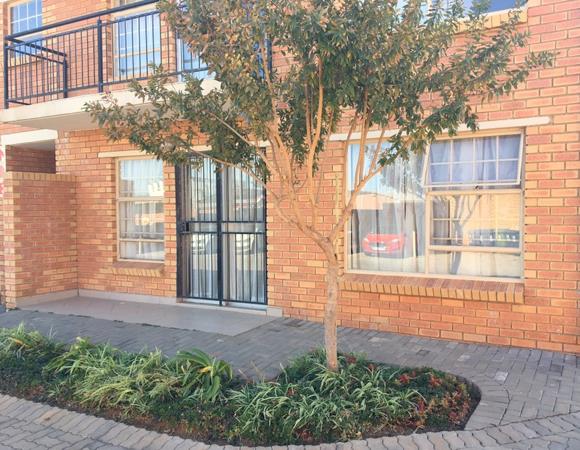1 Bedroom Townhouse