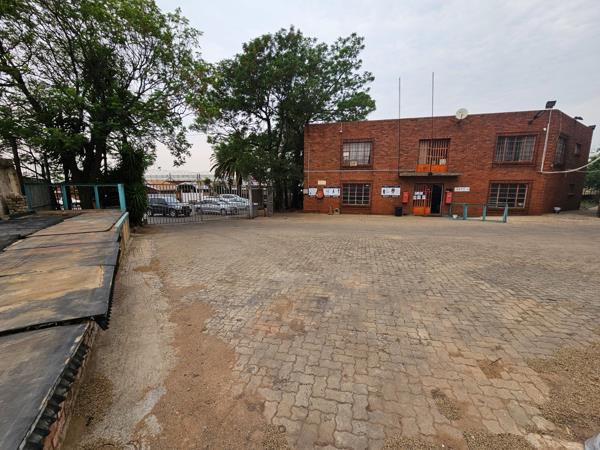 2 229 m² Industrial space