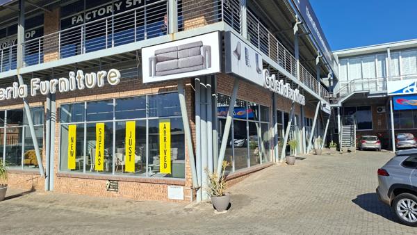 340 m² Commercial space