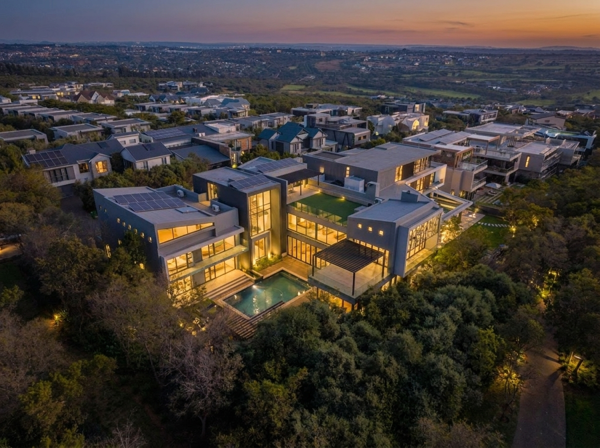 5 Bedroom House