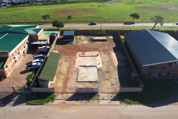 1 505 m² Land