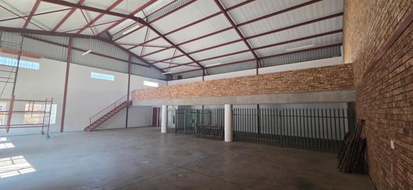 346 m² Industrial space
