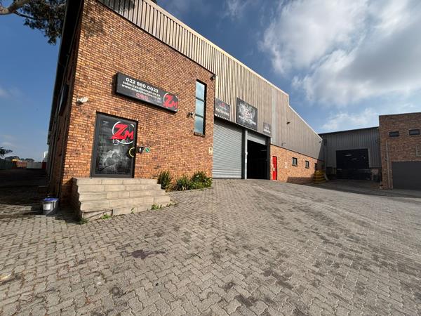 2 369 m² Industrial space