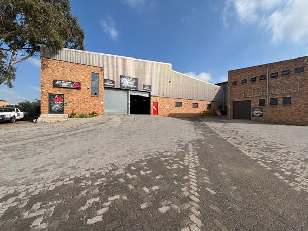 2 369 m² Industrial space