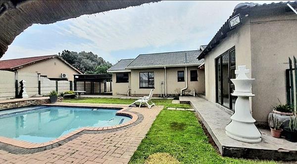 5 Bedroom House