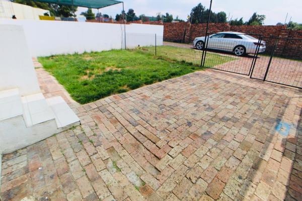 2 Bedroom House
