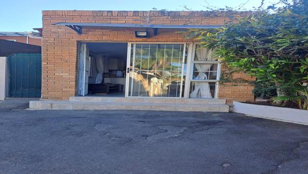 2 Bedroom Garden Cottage