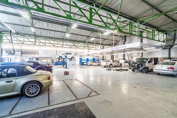 1 100 m² Industrial space