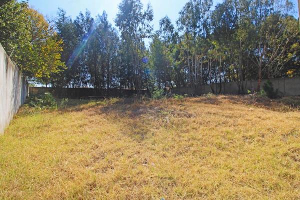 1 214 m² Land