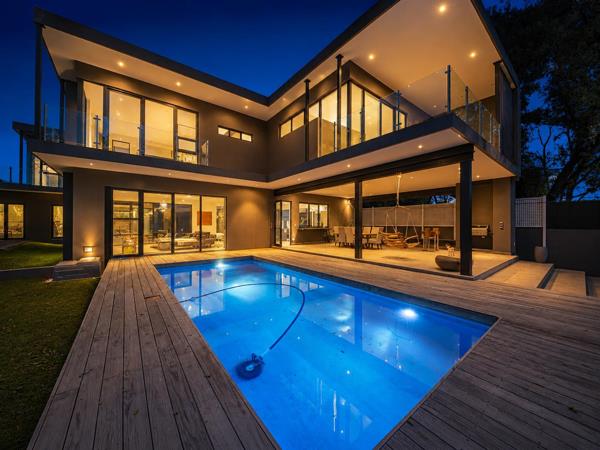 5 Bedroom House