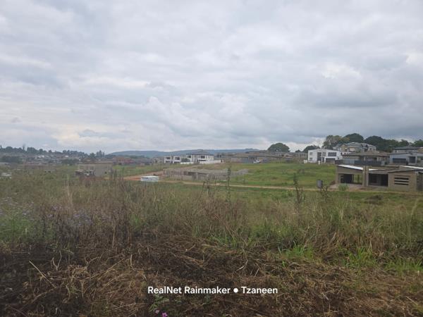 532 m² Land