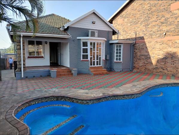 2 Bedroom Simplex