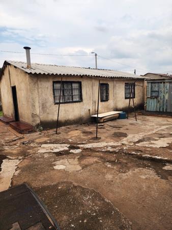 2 Bedroom House