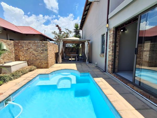 3 Bedroom Townhouse