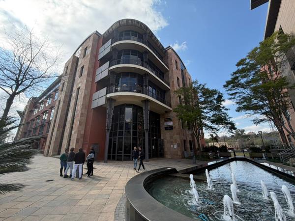 1 801 m² Commercial space