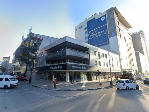 2 402 m² Office Space