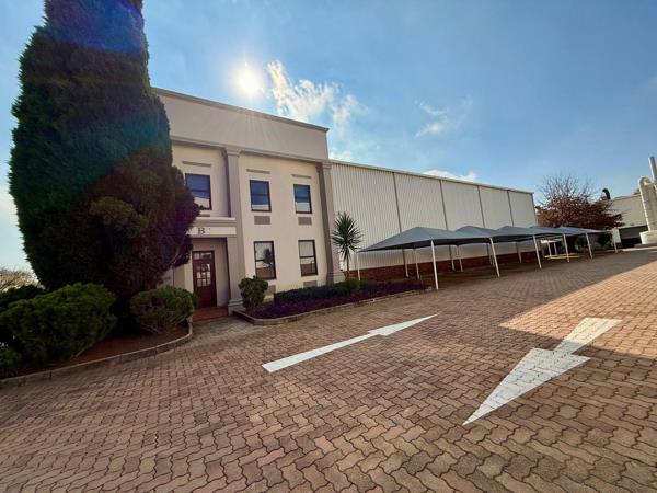 1 560 m² Industrial space