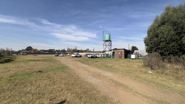 2.9 ha Smallholding