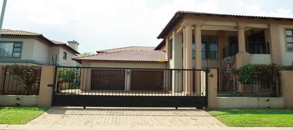 4 Bedroom Townhouse