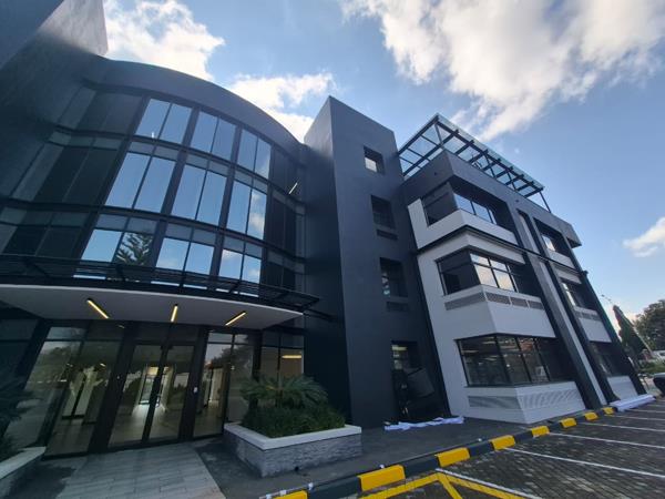 461 m² Commercial space