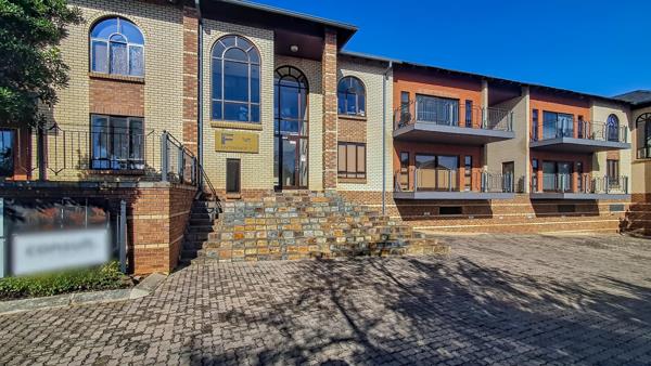 102 m² Commercial space