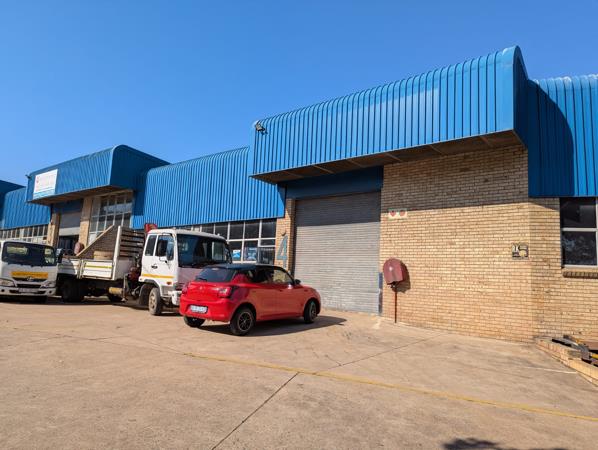 338.8 m² Industrial space