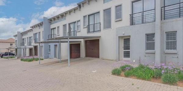 3 Bedroom Townhouse