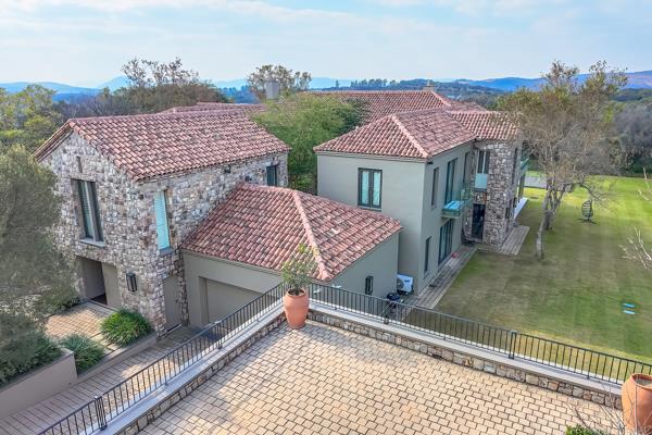 6 Bedroom House