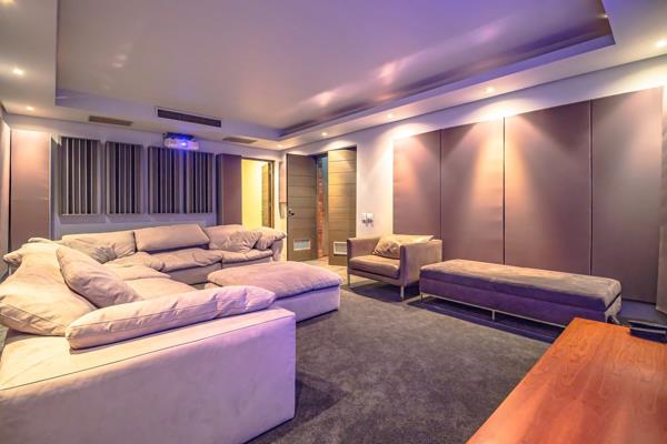 6 Bedroom House
