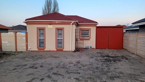 2 Bedroom House