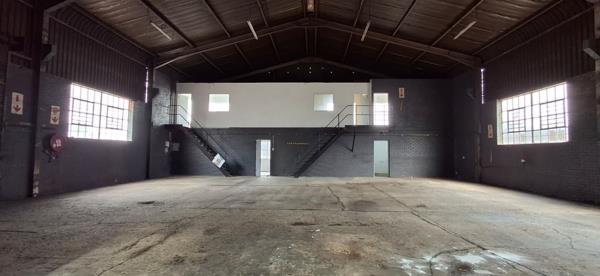 338 m² Industrial space