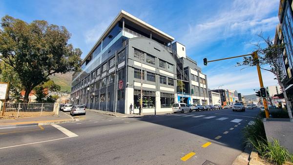 197 m² Office Space
