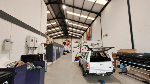 420 m² Industrial space