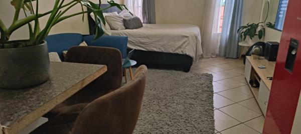 1 Bedroom Flat