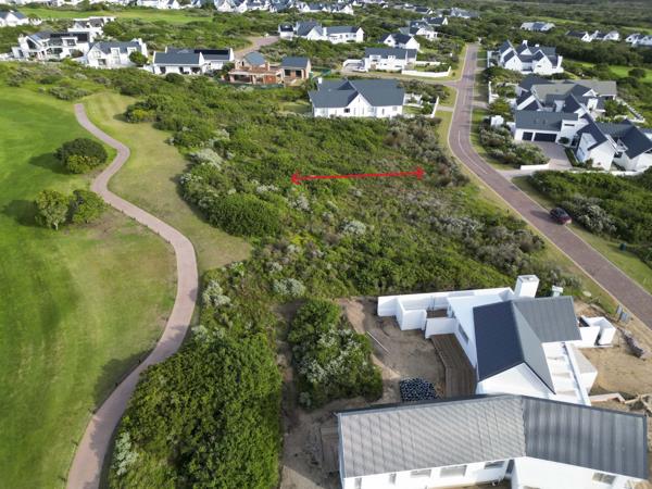 1 046 m² Land