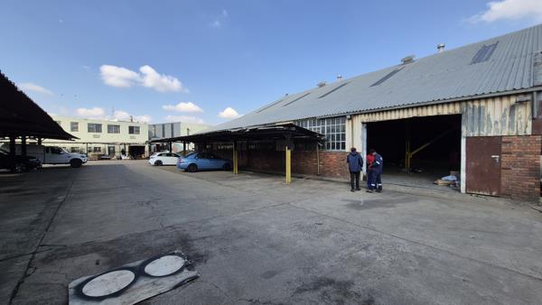 684 m² Industrial space