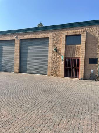 371 m² Commercial space