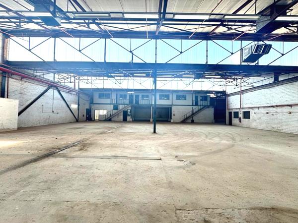 1 072 m² Commercial space