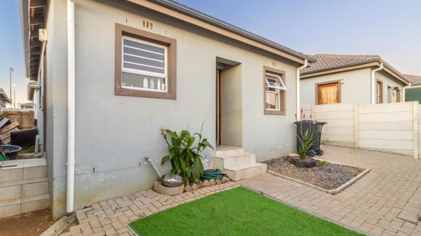 2 Bedroom House
