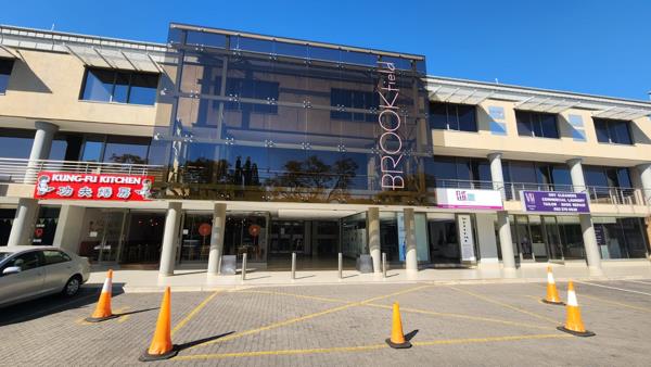 252 m² Commercial space