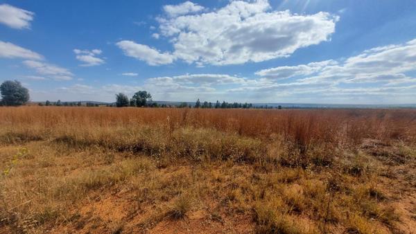 353 m² Land