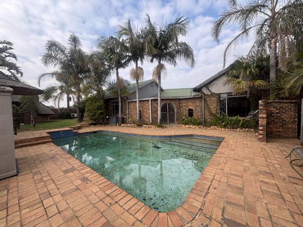 5 Bedroom House