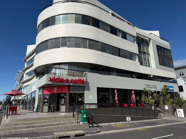 840.2 m² Commercial space