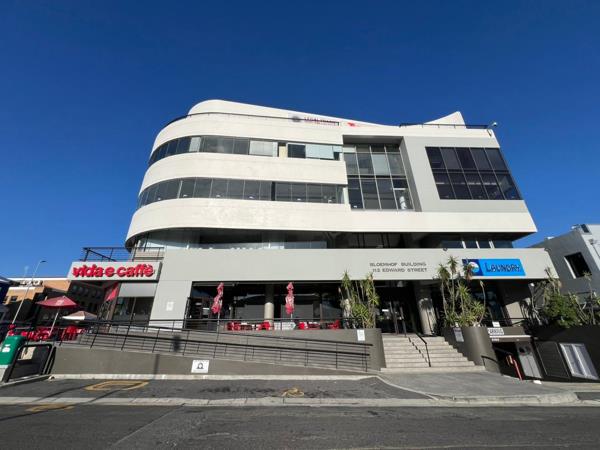 840.2 m² Commercial space