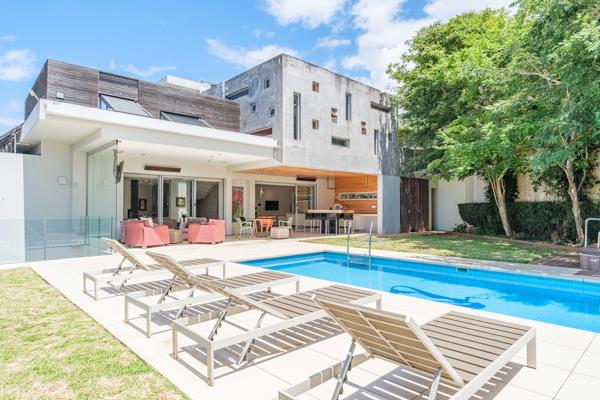 6 Bedroom House