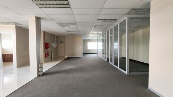 262 m² Office Space
