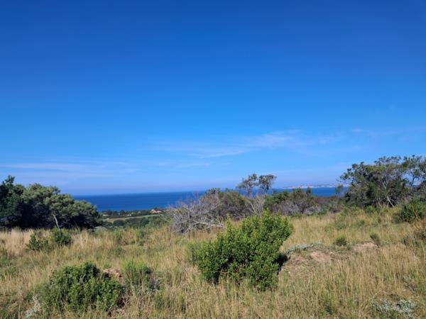 823 m² Land