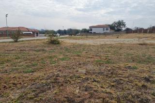 296 m² Land