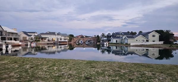 578 m² Land